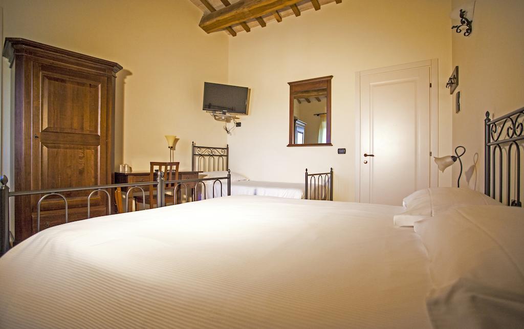 Hotel Il Ristoro Del Viandante Offagna Pokoj fotografie